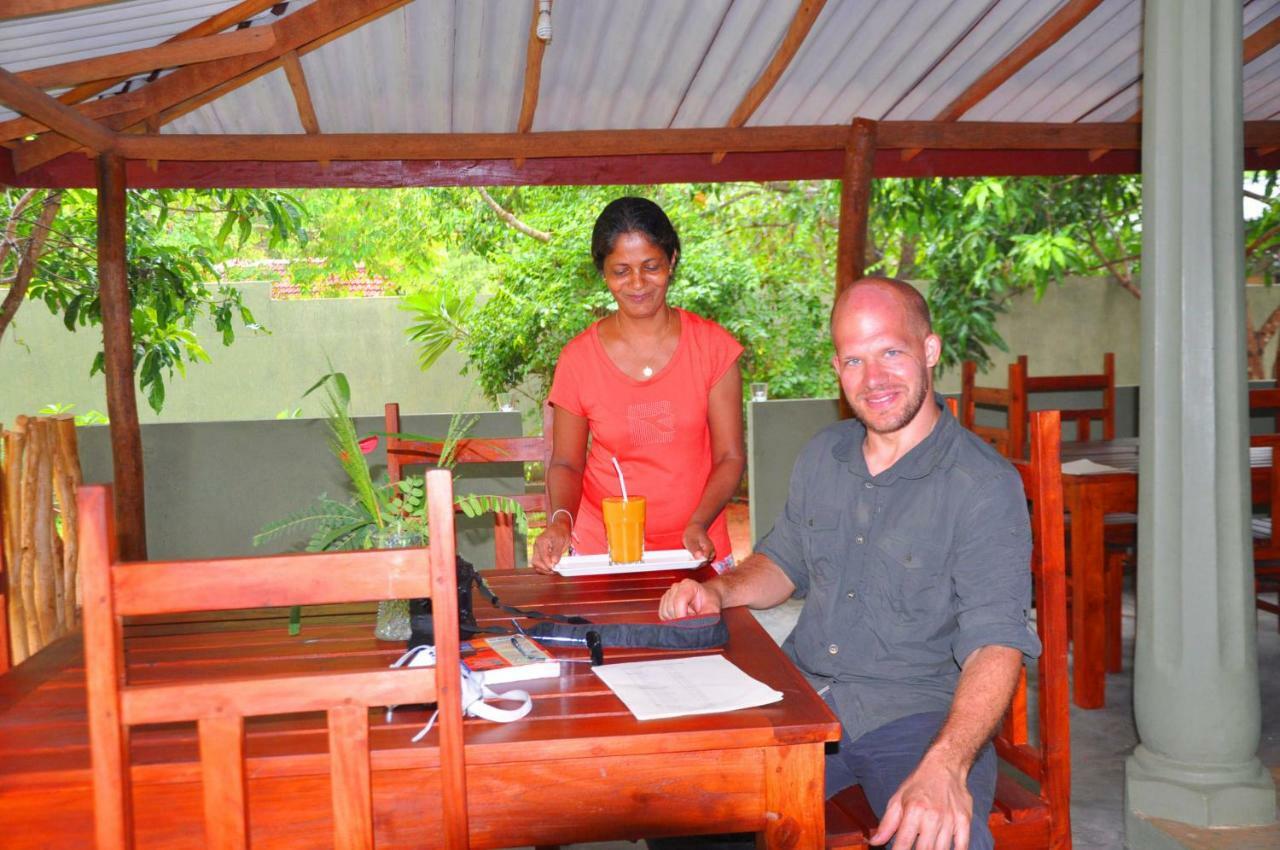 Thal Sewana Home Stay Sigiriya Exterior foto